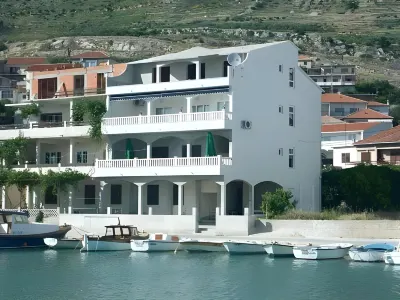 Apartments Duje