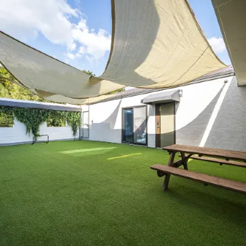 Jinhae Cherry Blossom Hotel