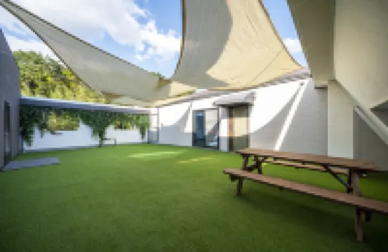 Jinhae Cherry Blossom Hotel