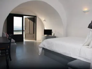 Grand Ambassador Santorini Hotel