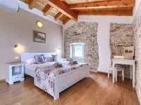 Fuma Hotels in Golas