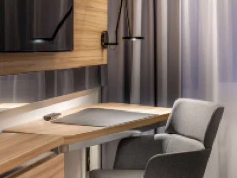 Novotel Koeln City Hotel berhampiran Essigfabrik