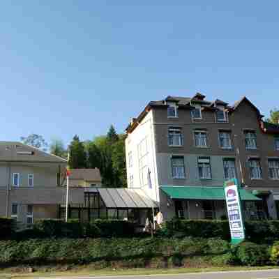 New Hotel de Lives Hotel Exterior