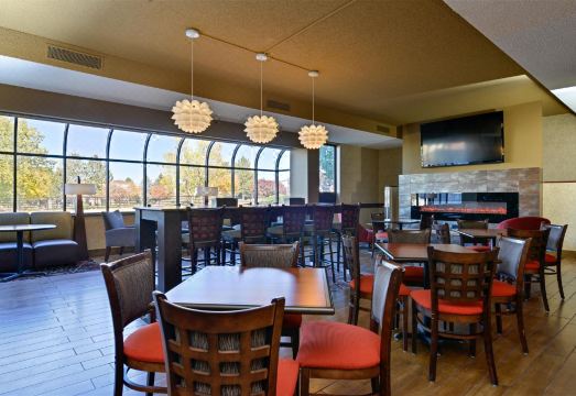 힐튼 덴버 테크 센터 스파크 외관