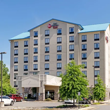 Best Western Plus Thornburg Inn Suites