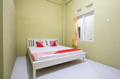 OYO 92644 Onong's Homestay Near Dodikjur Rindam XIII/Merdeka Hotel dekat Taman Wisata Pelangi