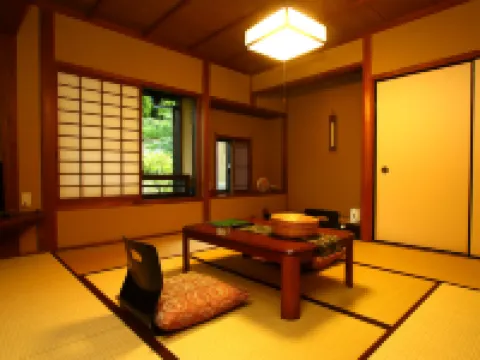 懐古乃宿 萬作屋 九重のホテル