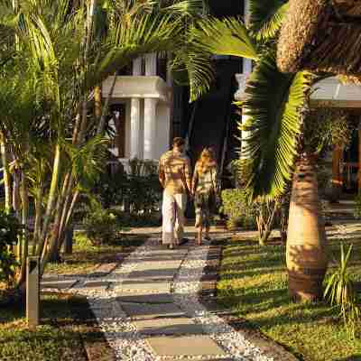 Constance Sakoa Boutik Hotel Exterior