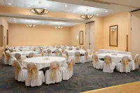 รามาดา บาย วินด์แฮม ทูซอน