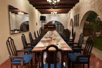 Hotel del Patio Hotels in Flores