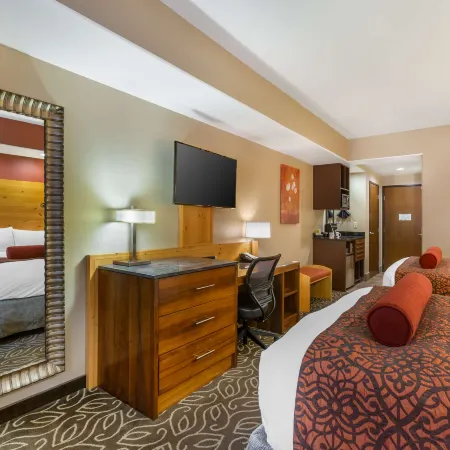 Best Western Premier Ivy Inn Suites
