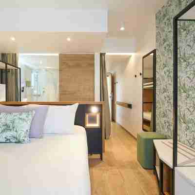Mercure Avignon Gare TGV Rooms