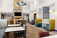Hampton Inn & Suites Canton - breakfast