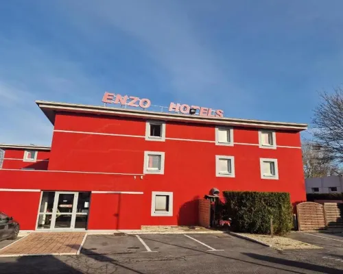 Enzo Hotels Reims Tinqueux Hotels in Tinqueux