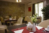 Ambrosia Suites - พร้อมอาหารเช้า