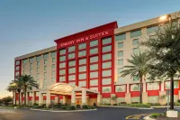 Drury Inn & Suites Orlando Near Universal Orlando Resort Các khách sạn ở Orlando