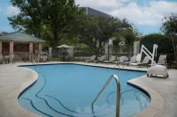 Courtyard Dallas Addison/Quorum Drive - Family