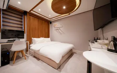 호텔스카이 용궁역 주변 호텔