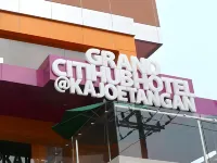 Grand Citihub Hotel @Kajoetangan Hotels near Bromo Holiday