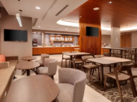 SpringHill Suites Hampton Portsmouth Hotels in Hampton