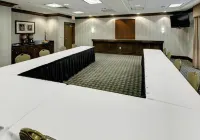 Hampton Inn & Suites Columbus Polaris