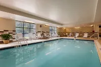 Hampton Inn & Suites Camp Springs/Andrews AFB Hotels in Forestville