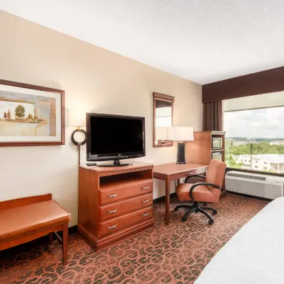 Hampton Inn Branson-West Hotels near Moonshine Beach