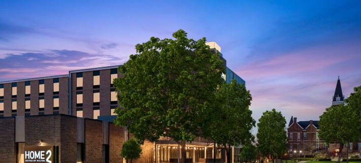 Home2 Suites des Moines at Drake University Hotels in Polk County