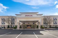 Hampton Inn Marion - parking