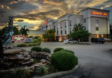 Hampton Inn Houston/Pearland Отели в г. Перлэнд