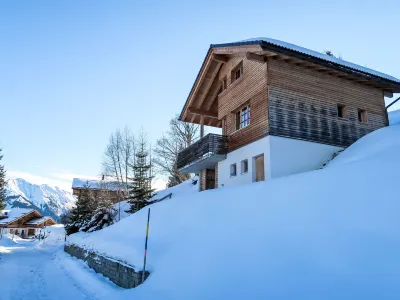 Börtji Hoteles cerca de Alps