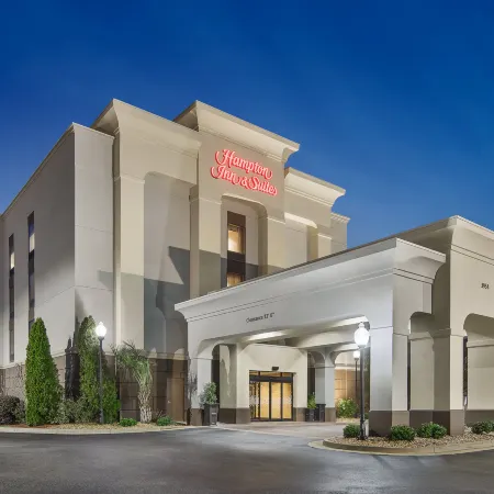 Hampton Inn & Suites Macon I-75 North