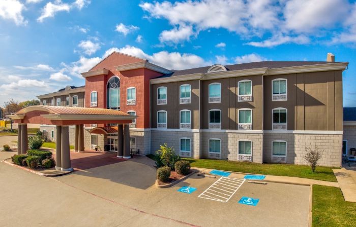 Holiday Inn Express & Suites ATHENS by IHG