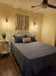 The cozy Mermaid Manor is located close to area beaches and all area attractions