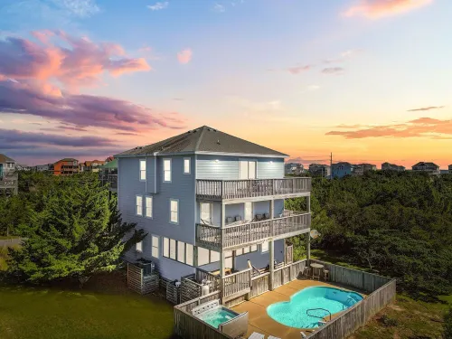 Welcoming Beach House with Private Pool and Hot Tub