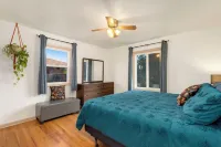 Family Friendly, AC, Covered Patio, Fenced Yard, Clean and Comfortable.