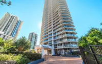 Breathtaking Beach & Ocean Views. Free Fast Wifi. Best Location