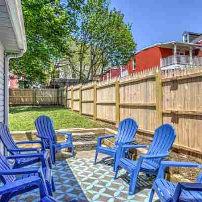 Beautiful Home w/ Private Yard! Walkable to Markets, Coffee Shops & More! Hotel Exterior