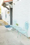 Charming 2 Bedroom - minutes to Samford and UAB!