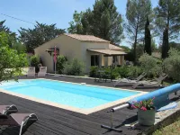 Barjac Villa Pastis - Self-catering cottage with swimming pool and view of the Cevennes mountains