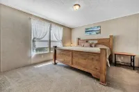 Waterfront home with 3 bedrooms and free parking