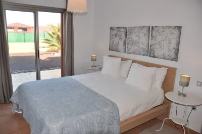 Villa Surprise Climaticed Pool, BBQ, Golf, Free Wifi, solar energy 100x100 Hotels near Mercadona