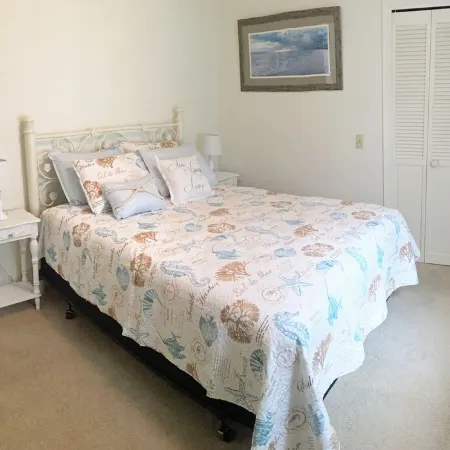 Pets welcome. Great Ocean View . Remodeled Kitchen. Fire Pit. BBQ<br>Free WiFi.