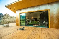East Wind, unique house with majestic views