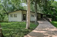 Hot Tub - Tunnel Vision trails retreat #2 - bike in/out