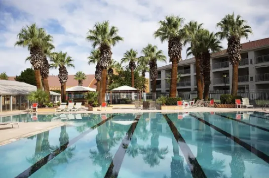 Newly Renovated St. George Getaway!!