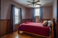 Three-Bedroom Apartment with River View