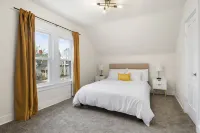 Modern 4 BR/2 Bath House near University of Rochester Hotels near Susan B. Anthony Museum & House