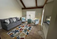 Beach Retreat Minutes to the Beach and just steps to the Pool!!