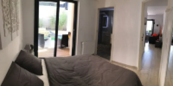 T2 - Arcachon center - Tree-lined terrace 90 m² - Beach 100 m,